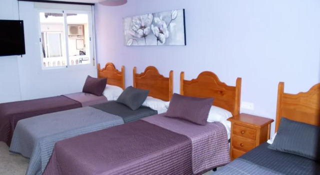 Четырёхместный номер Standard Hostal Gonzalez