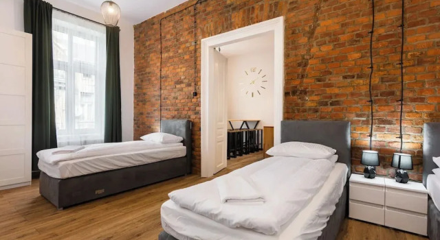 Апартаменты Standard SquadGoals House - Spacious Stays by Fragola Apartments
