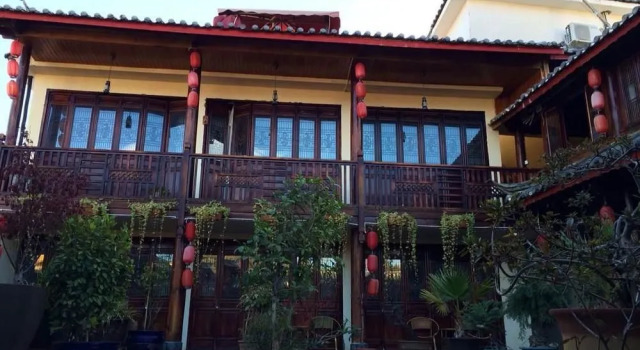 Lijiang Shuhe Sunshine Inn, Prenota Hotel Hotel a Lijiang con parcheggio, Parcheggio
