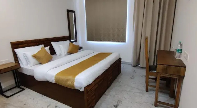 Номер Deluxe Hotel Suryavanshi Palace