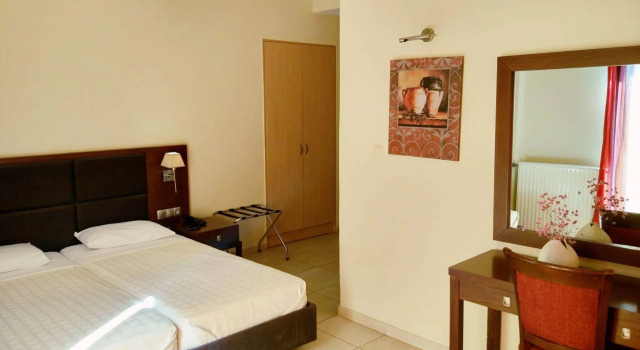 San Nectarios Hotel