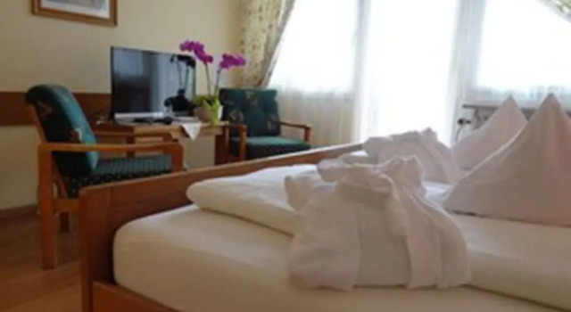 Hotel Hirsch