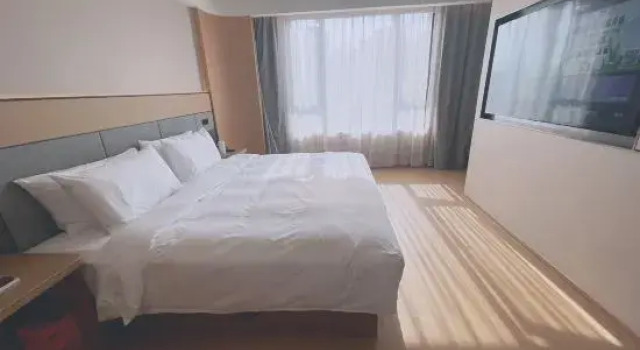 Люкс Deluxe JI Hotel (Wuhan Hubei Police Academy Gutian Er Road)