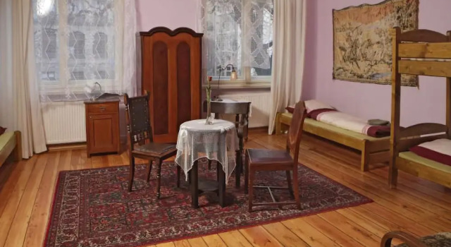 Hostel Mleczarnia, Забронировать Хостел Старе Място 