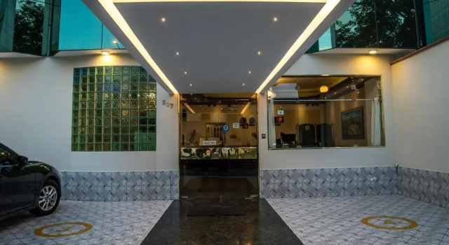 Hotel Lexus, Rezervovat Hotel Hotely v Lima s parkováním, Parkování