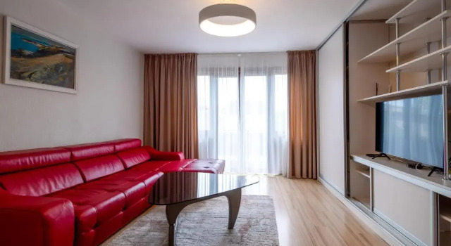 Ronzes Apartamentai 22, Забронировать Отель Отели Паланги с парковкой, рядом с Eglė the Queen of Serpents, Парковка