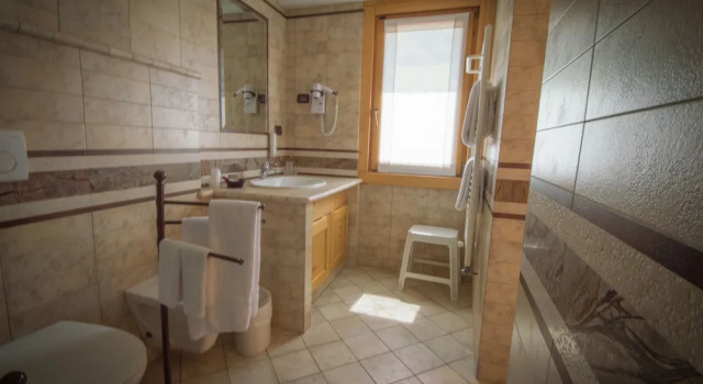 Superior Dvoulůžkový s manželskou postelí pokoj s balkonem Hotel Funivia