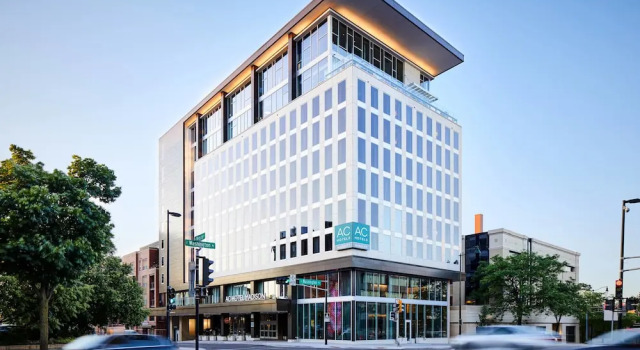 AC Hotel Madison Downtown, Book Hotel Hoteller i Madison med parkering, nær Capitol Square, Parkering