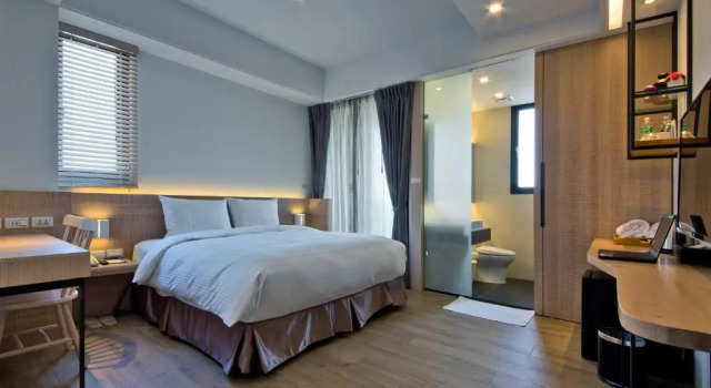 Standardní Dvoulůžkový s manželskou postelí pokoj Joy Inn