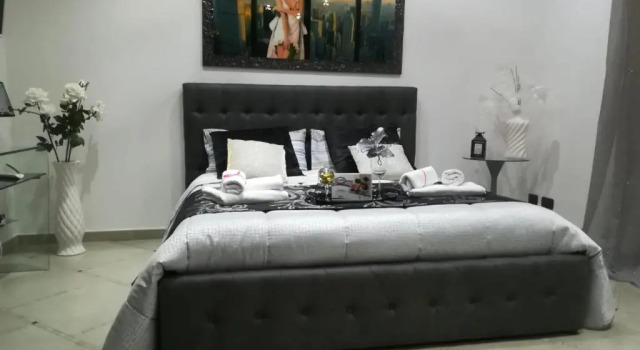Коттедж Suite Petroni