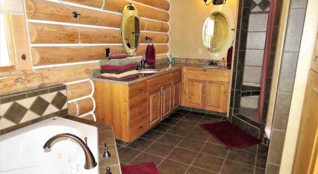 Семейный номер Standard c 1 комнатой с балконом и с видом на горы Teton Hostel HideAway