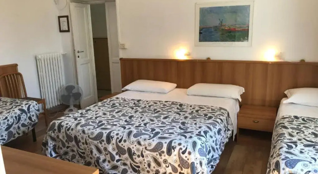 Четырёхместный номер Standard Hotel Lodi