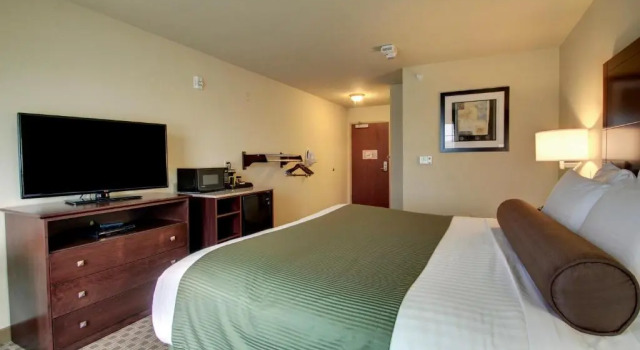 Standard Zimmer Stanton Inn & Suites