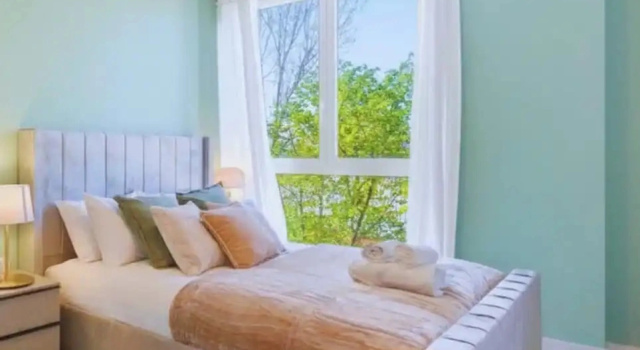 Апартаменты Luxury Trafford Garden Retreat with Free Car Park