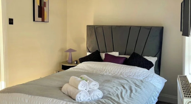 Trendy Apartment in The City - Shoreditch, Забронировать Апартаменты/квартира Отели Лондона с парковкой, рядом с Музей диковин Виктора Винда, Парковка