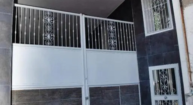 One bedroom appartement with wifi at Napoli