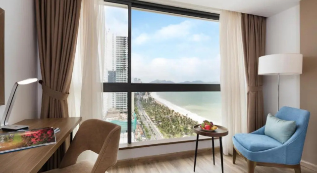 Двухместный номер Senior Deluxe с видом на море Comodo Nha Trang Hotel