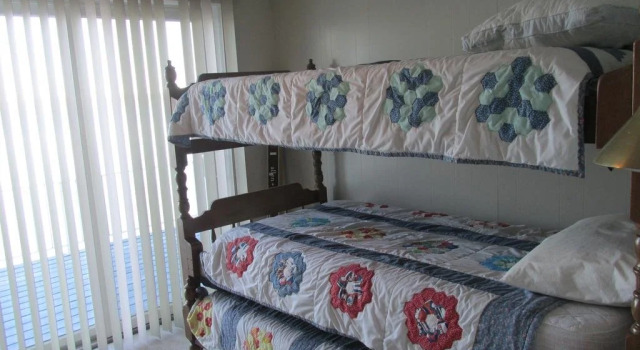 51 Sunset Beach, Book Hotel Gaylord Michigan