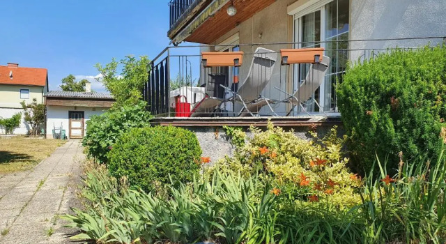Коттедж Ferienhaus Kerschbaum in Wiener Neustadt