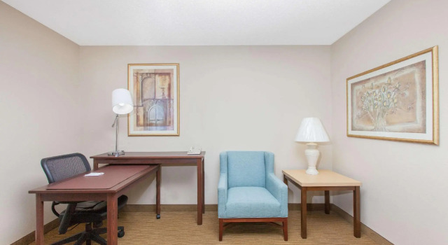 Номер Deluxe Hawthorn Suites Midwest City