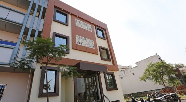 OYO 23071 Hotel Arman Palace & Banquet