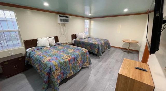 Двухместный номер Deluxe Hilltop Motor Inn