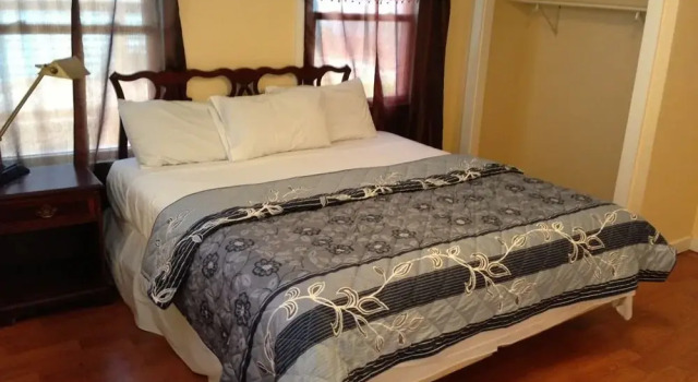 Crest Inn Suites & Cottages, Prenota Hotel Wilton Stati Uniti