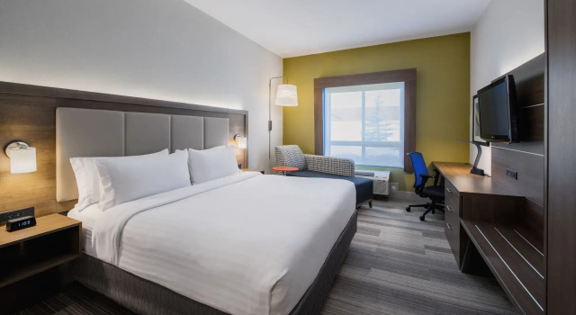 Holiday Inn Express Hotel & Suites Airdrie-Calgary North by IHG