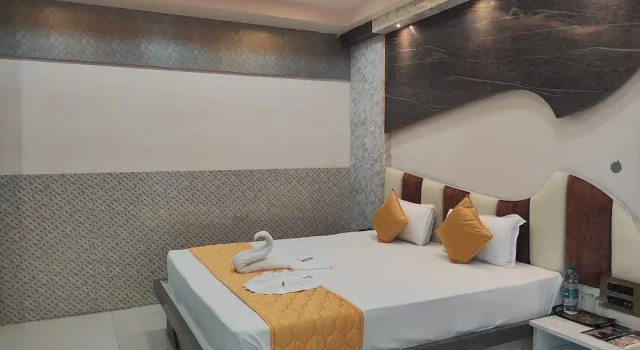 Номер Premium Hotel Royal Palace