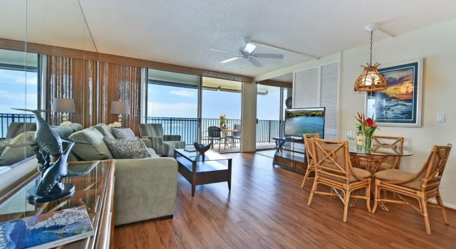 Hololani Resort, Забронировать Отель Кахана West Maui