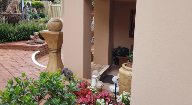 Sekelbos Guesthouse, Buchen Sie Hotel Eldoraigne Centurion