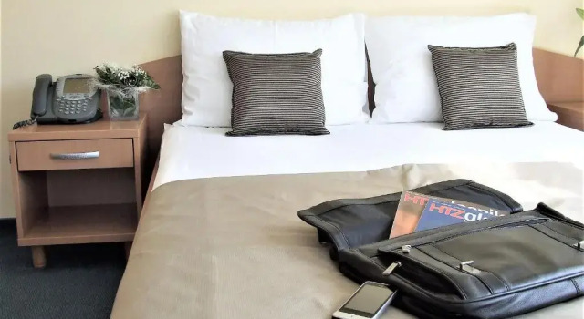 Люкс с балконом Hotel Central Slavonski Brod