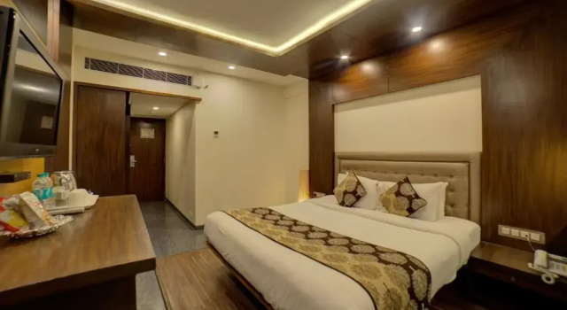 Двухместный номер Executive Goldfinch Hotel Mangalore