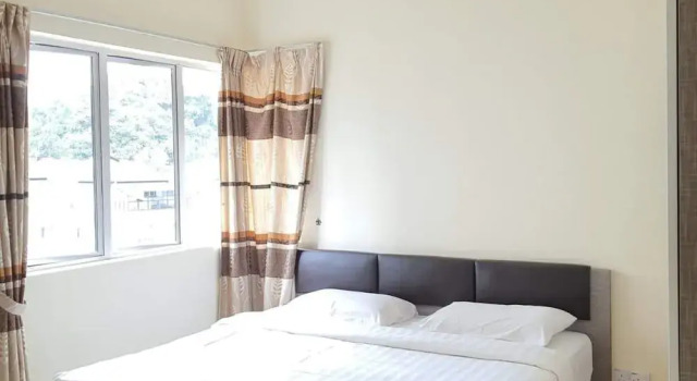 OYO Home 90354 Camlodge Royal Lily, Boek Hotel Tanah Rata 