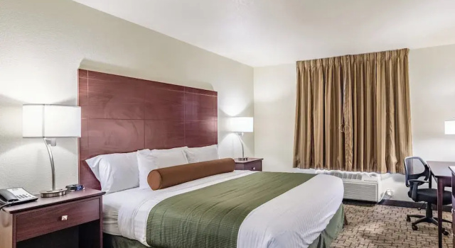 Двухместный номер Standard Cobblestone Inn & Suites - Bridgeport