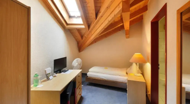 Номер Economy Hotel Alpha Thun