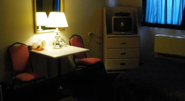Sundre Motor Inn