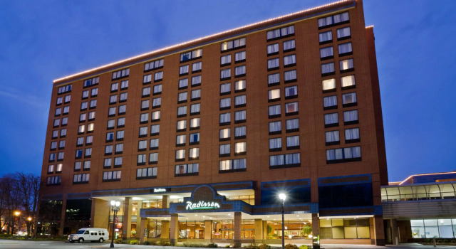 Radisson Hotel Lansing at the Capitol, Reservar Hotel Lansing Michigan