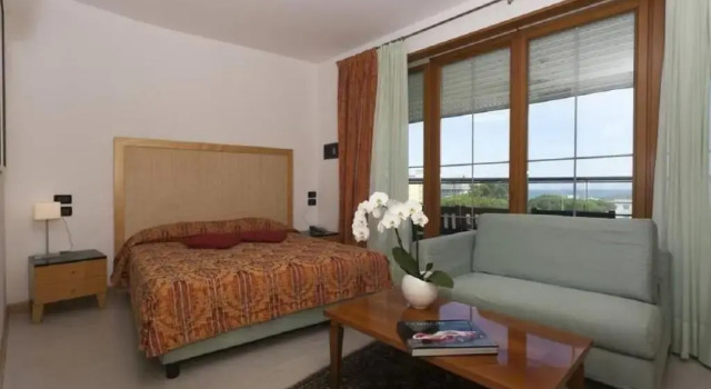 Трёхместный номер Standard с балконом Hotel Centrale Jesolo