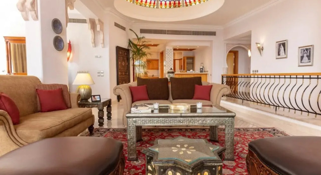 An Amazing 2 Bedrrom Villa Overlloking the Red Sea Wirh its Private Pool