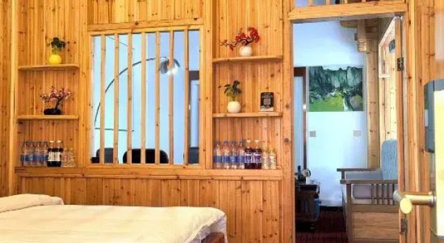 Семейный люкс Luxury Park No.1 Homestay (Zhangjiajie National Forest Park West Gate Branch)