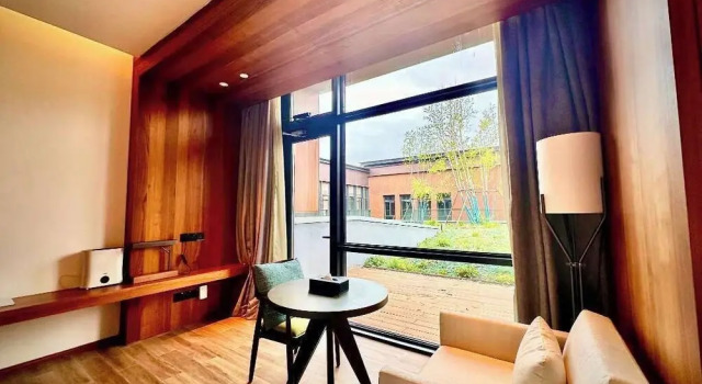Студия Premier Oakwood Suites Chongli