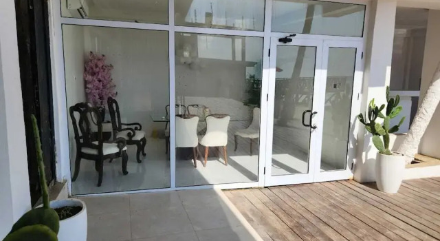 Kaylee Boutique Beach Resort - Kokrobite, Prenota Resort Hotel resort a Greater Accra, Resort