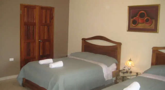 Casa Loma, Boek Hotel Pedasí Town 
