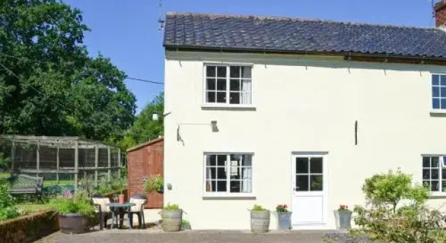 Glen Cottage, Book Feriehus Sommerhuse i Dereham, Hytte