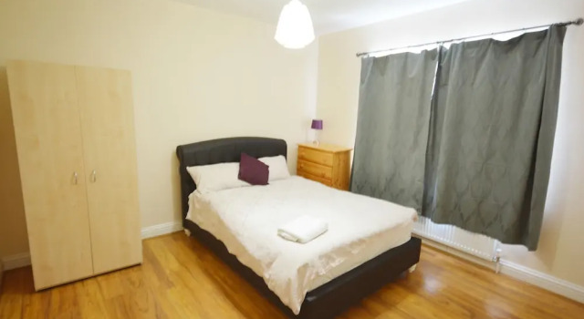 Коттедж Luxury London Luxury 7 Bedroom Holiday Let