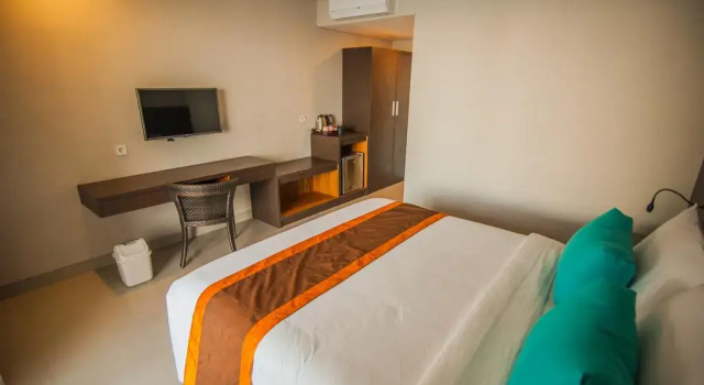 Ibus Beach Hotel