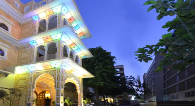 Nirbana Palace - A Heritage Hotel and Spa, Забронировать Отель Отели штата Раджастхана с завтраком, Завтраки