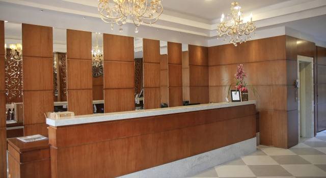 Life Hotel Infinity
