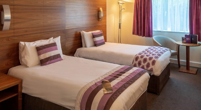 Номер Standard Legacy Preston International Hotel